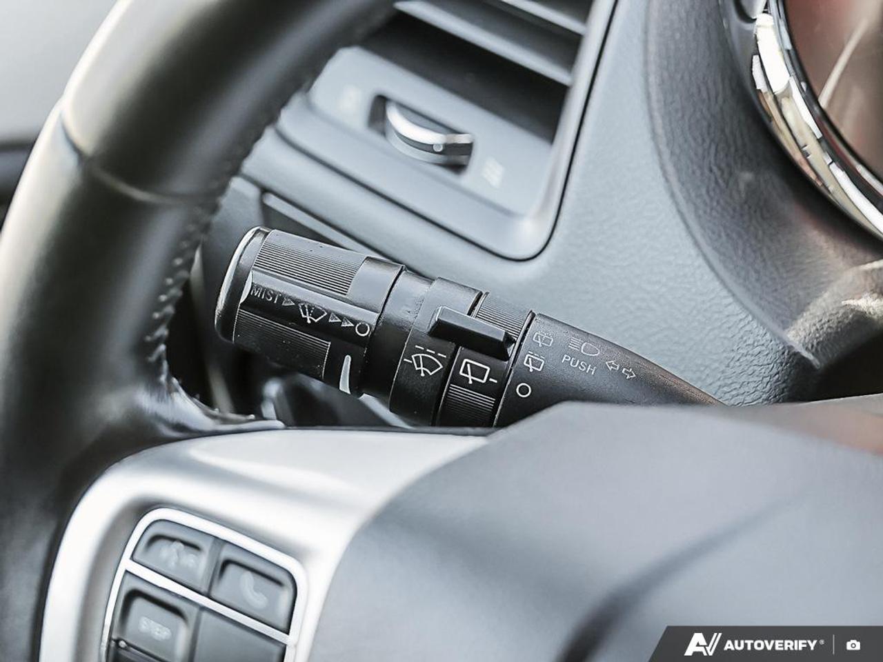2015 Dodge Grand Caravan SXT, LOW KM'S, 7 PASSENGER, ECON, STOW-N-GO - Photo #16