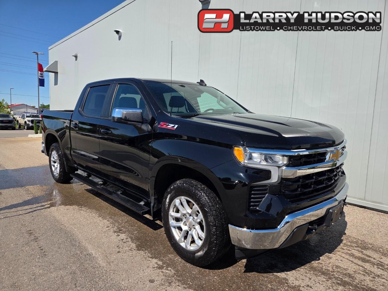 Used 2023 Chevrolet Silverado 1500 Crew Cab Short Box 4-Wheel Drive LT for sale in Listowel, ON