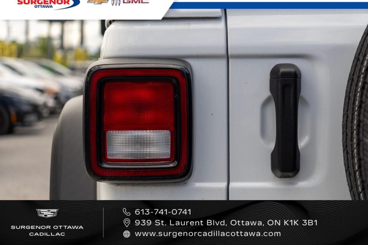 2021 Jeep Wrangler Unlimited Islander 4x4 *Ltd Avail* Photo3