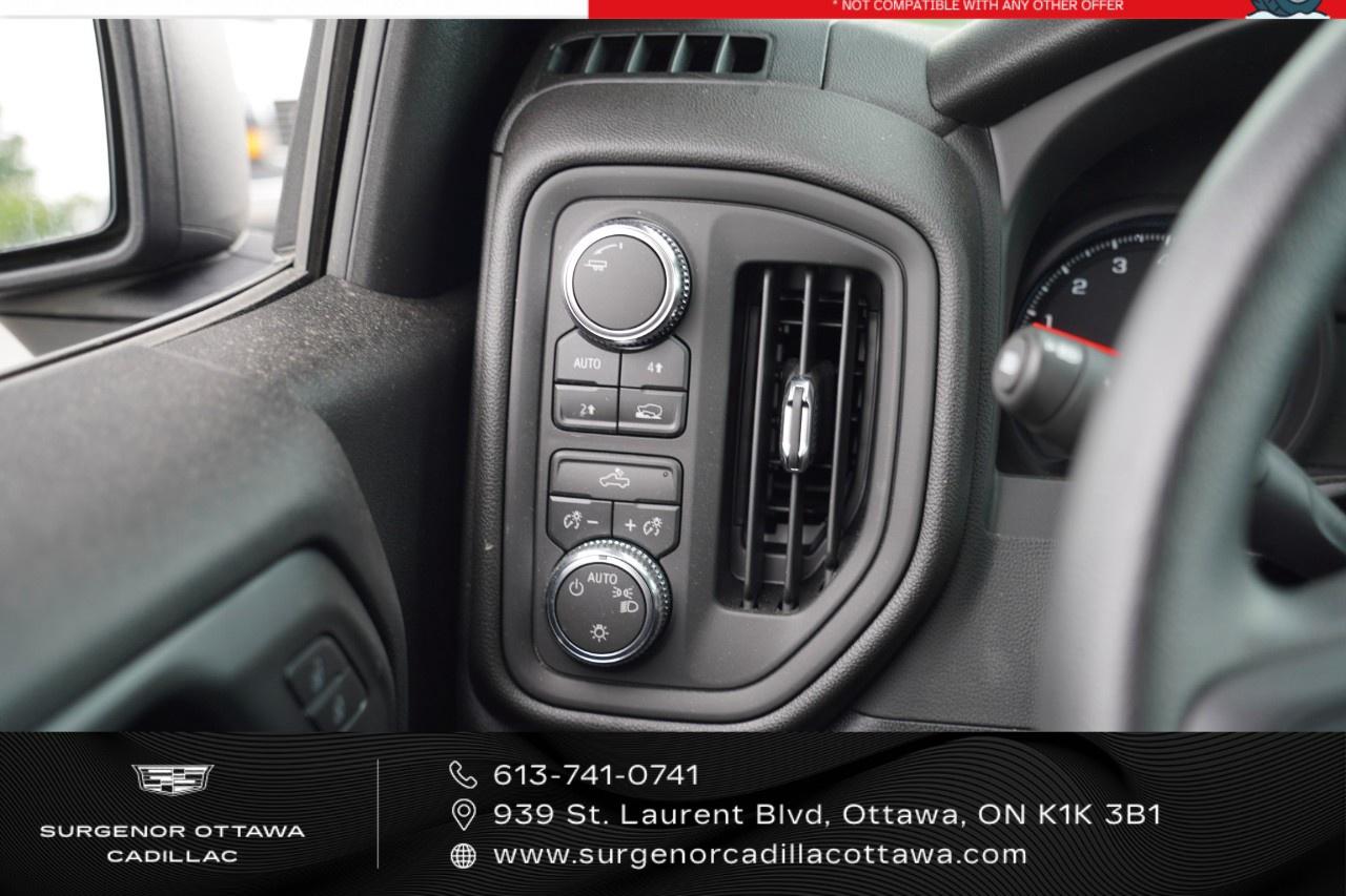 2026 GMC Sierra 1500 Double Cab Standard Box 4-Wheel Drive Pro Photo