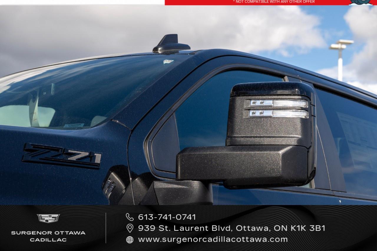 2026 Chevrolet Silverado 2500 HD 4WD Crew Cab Standard Box LT Photo3