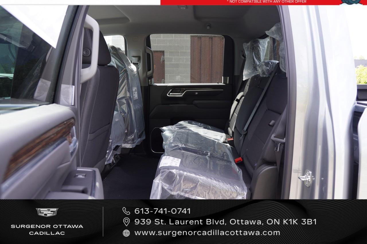 2026 GMC Sierra 2500 HD Crew Cab Standard Box 4-Wheel Drive SLE Photo