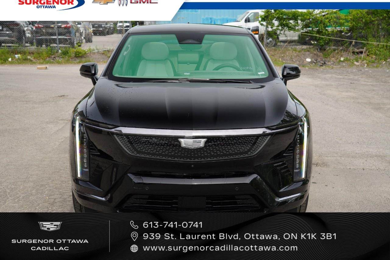 2026 Cadillac OPTIQ 4dr Sport Photo4
