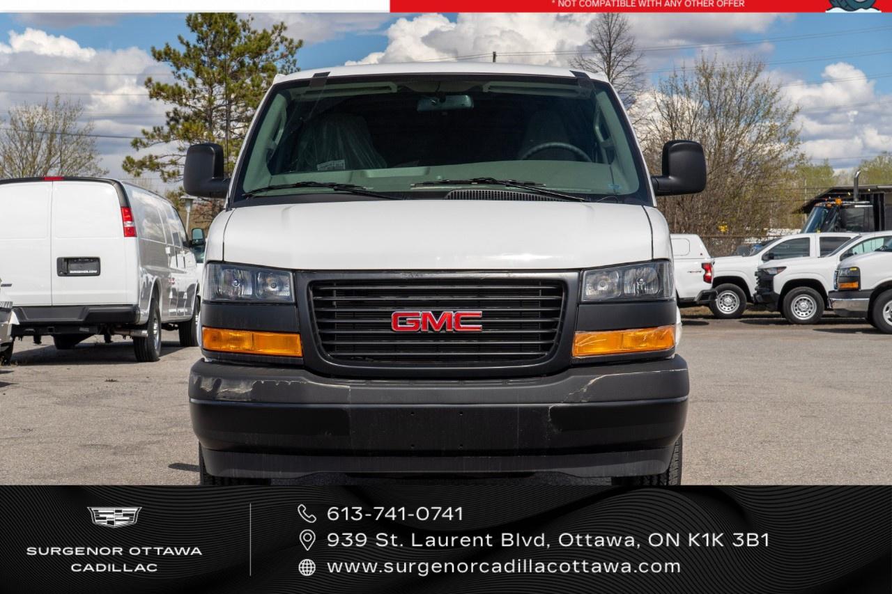 2026 GMC Savana Cargo Van 2500 Extended Wheelbase Rear-Wheel Drive Photo