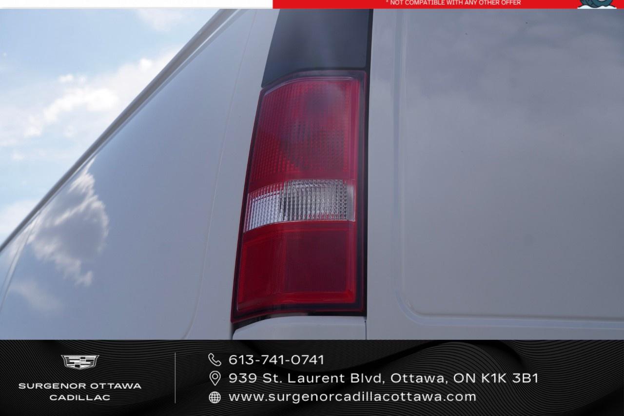 2026 Chevrolet Express Cargo Van 2500 Extended Wheelbase Rear-Wheel Drive Photo