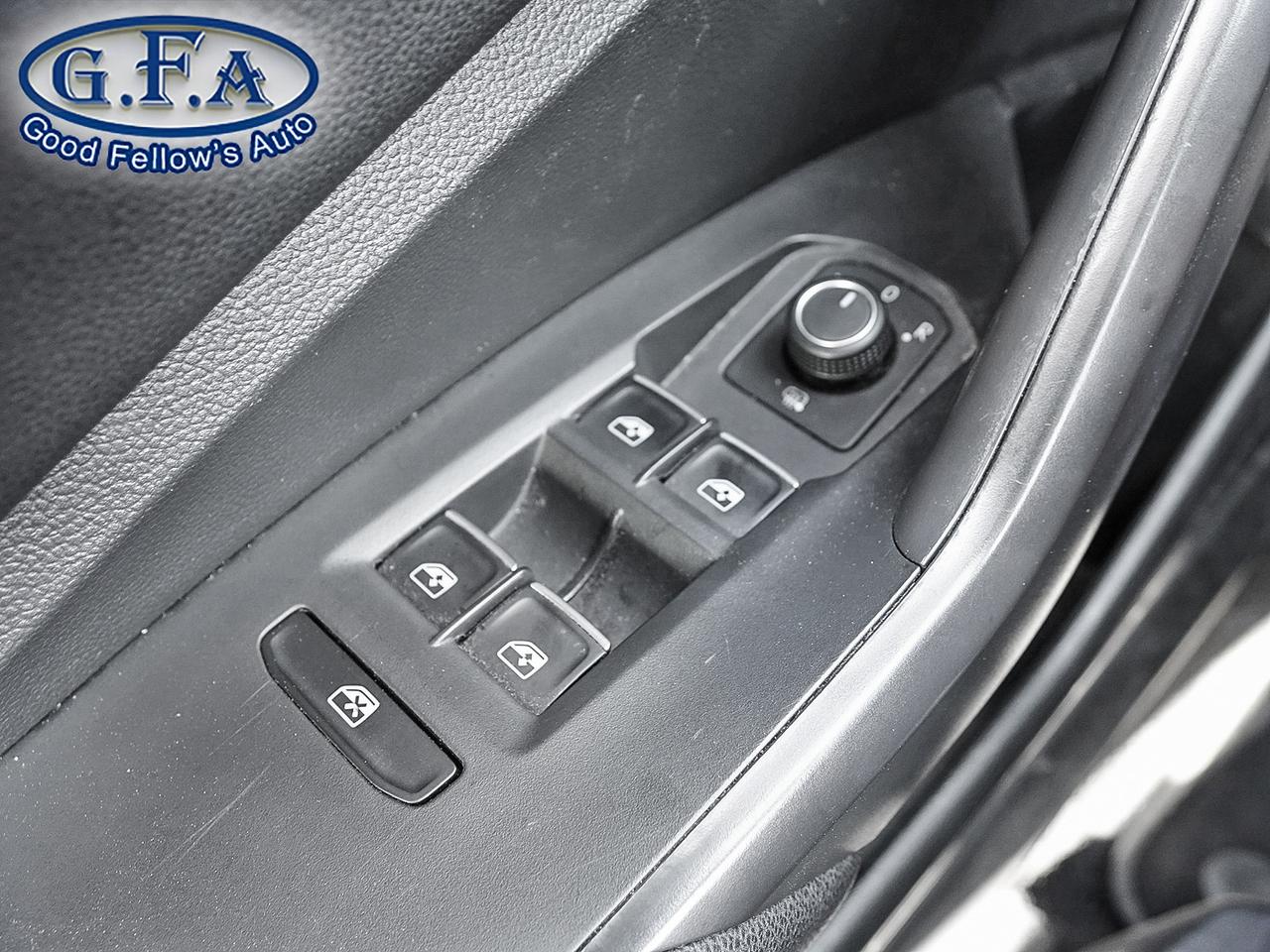 2021 Volkswagen Jetta HIGHLINE MODEL, LEATHER SEATS, PANORAMIC ROOF, NAV Photo