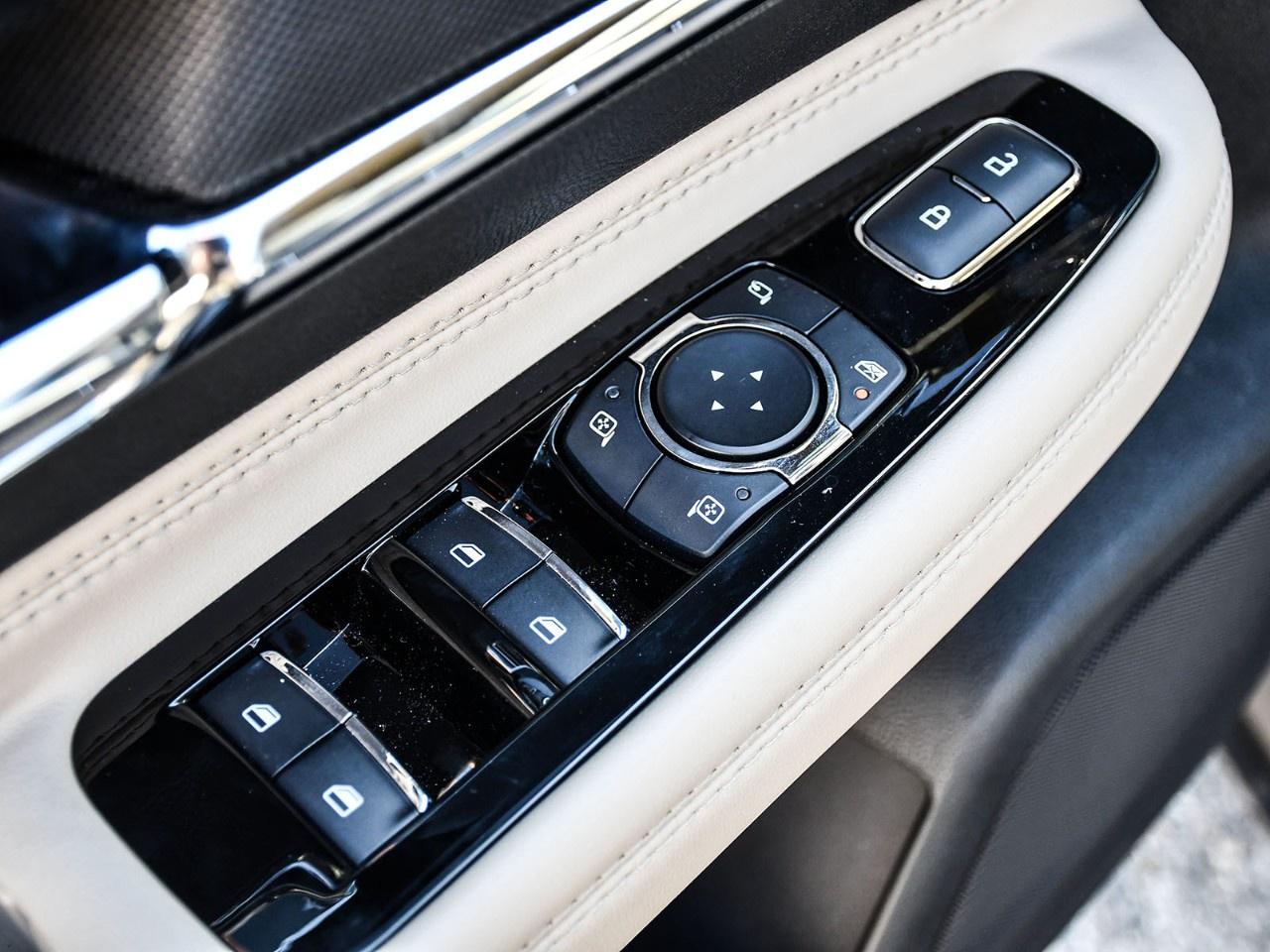 2026 Lincoln Corsair Reserve AWD Photo