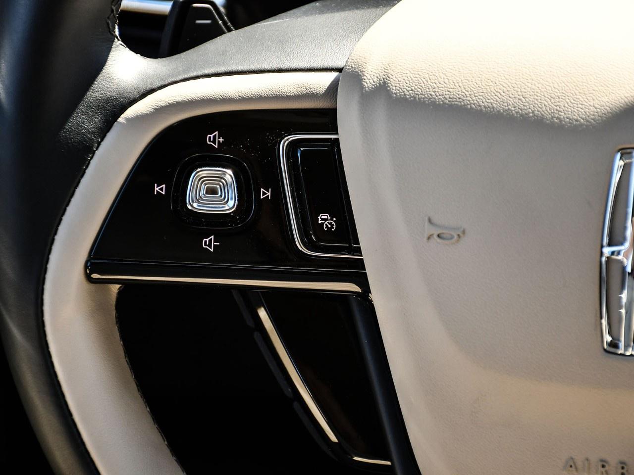 2026 Lincoln Corsair Reserve AWD Photo