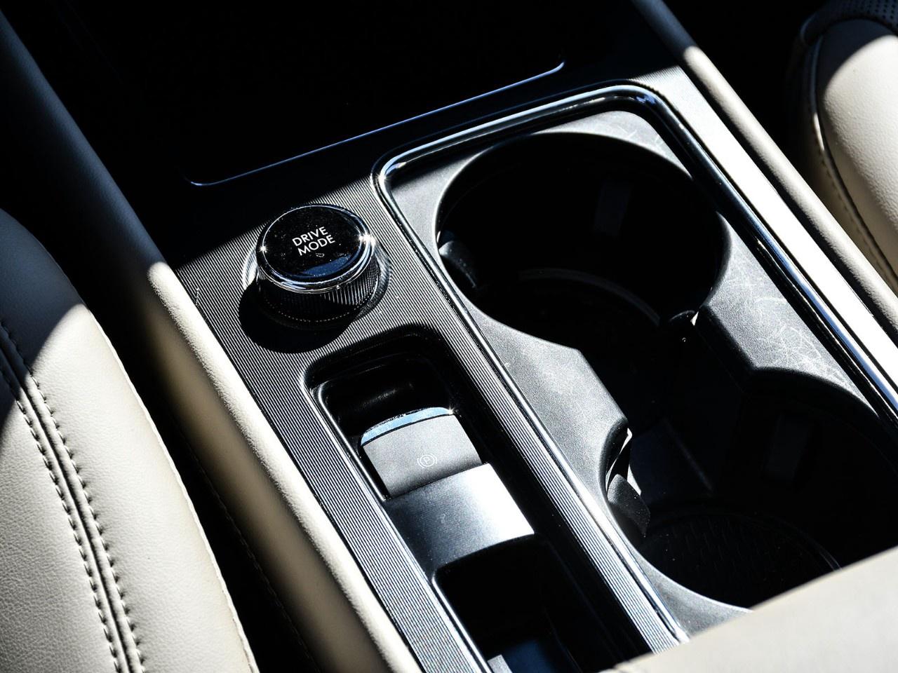 2026 Lincoln Corsair Reserve AWD Photo
