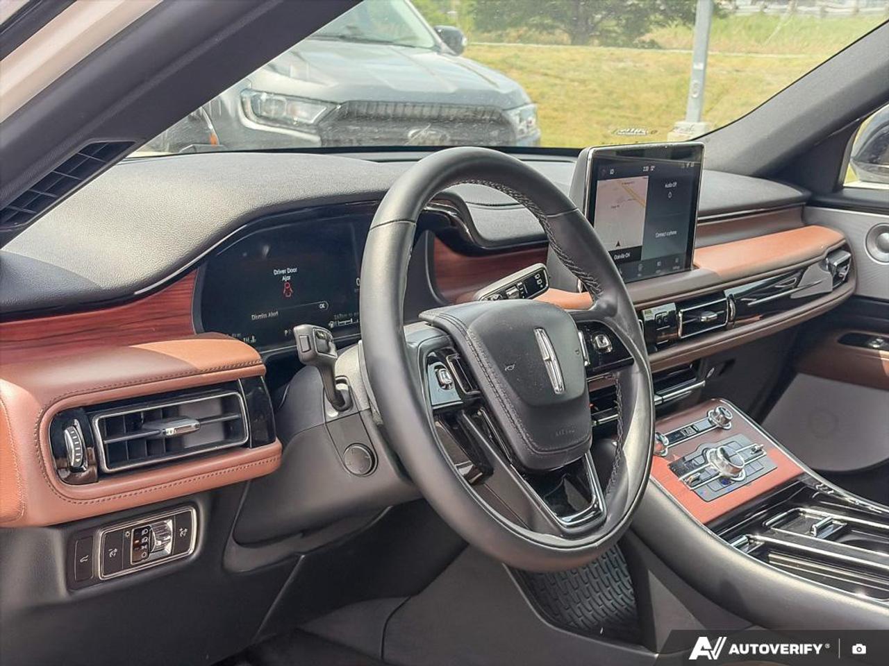 2022 Lincoln Aviator Reserve 201A|22 WHLS|NO ACCIDENTS|1 OWNER Photo