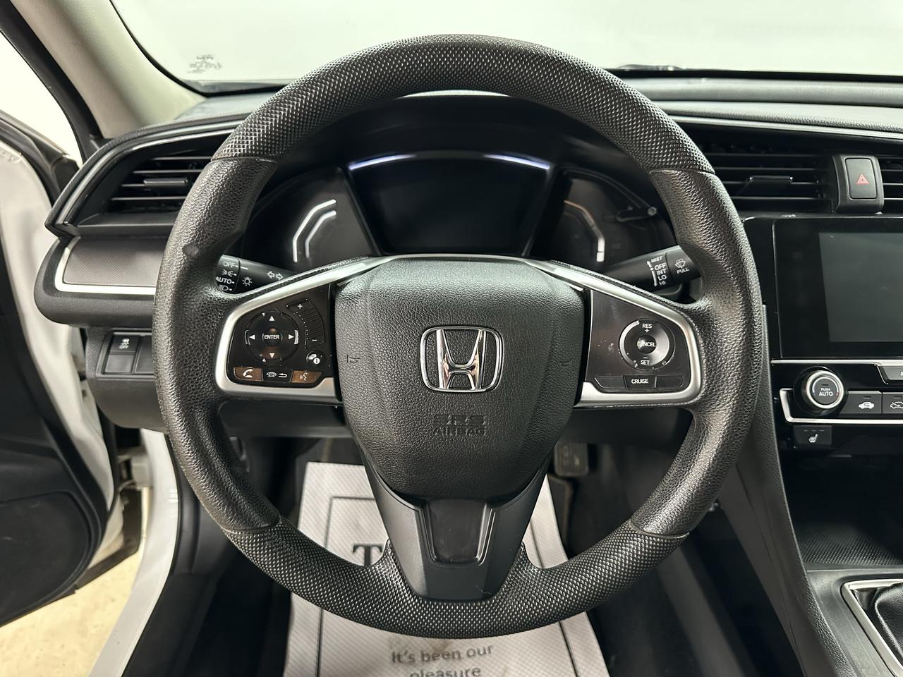 2018 Honda Civic LX MANUAL | CLEAN CARFAX | HEATED SEATS | Photo12