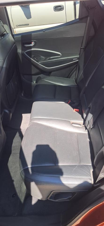 2016 Hyundai Santa Fe AWD 4dr 2.4L Luxury Photo