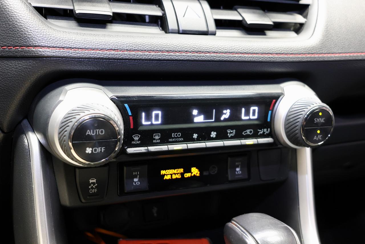 2022 Toyota RAV4 PRIME AWD SE - CAMERA|BLINDSPOT|HEATED SEATS Photo
