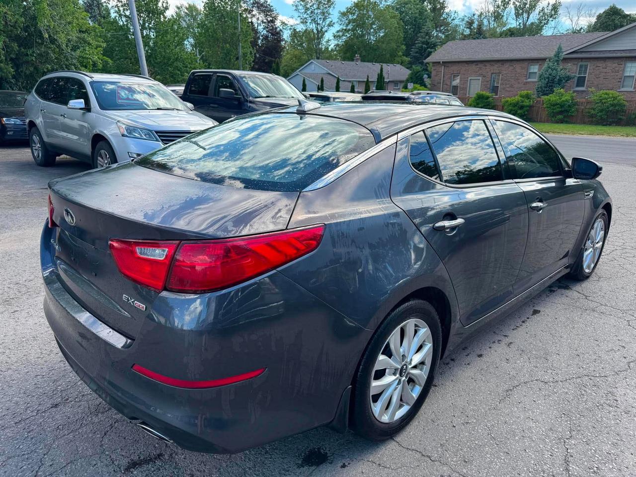 2015 Kia Optima 4dr Sdn Auto EX w/Sunroof Photo