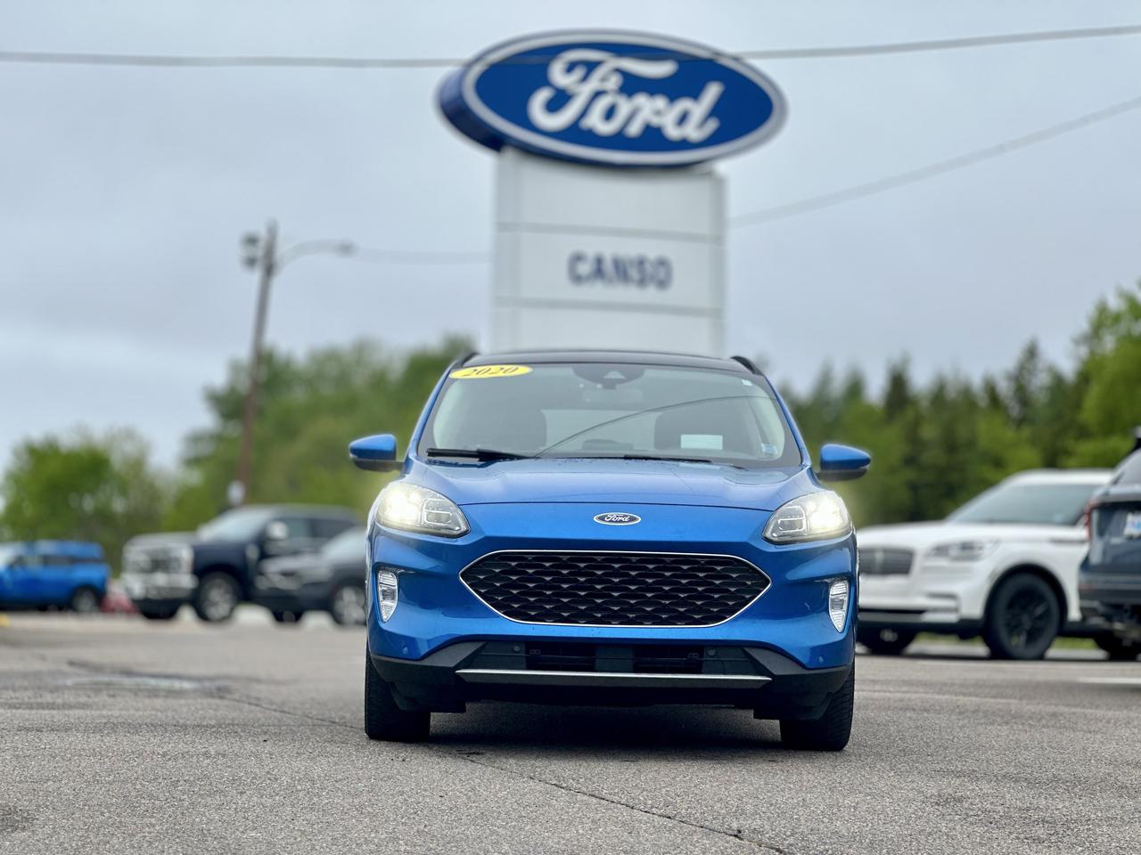 2020 Ford Escape TIT TITANIUM AWD WITH PREMIUM PACKAGE Photo1
