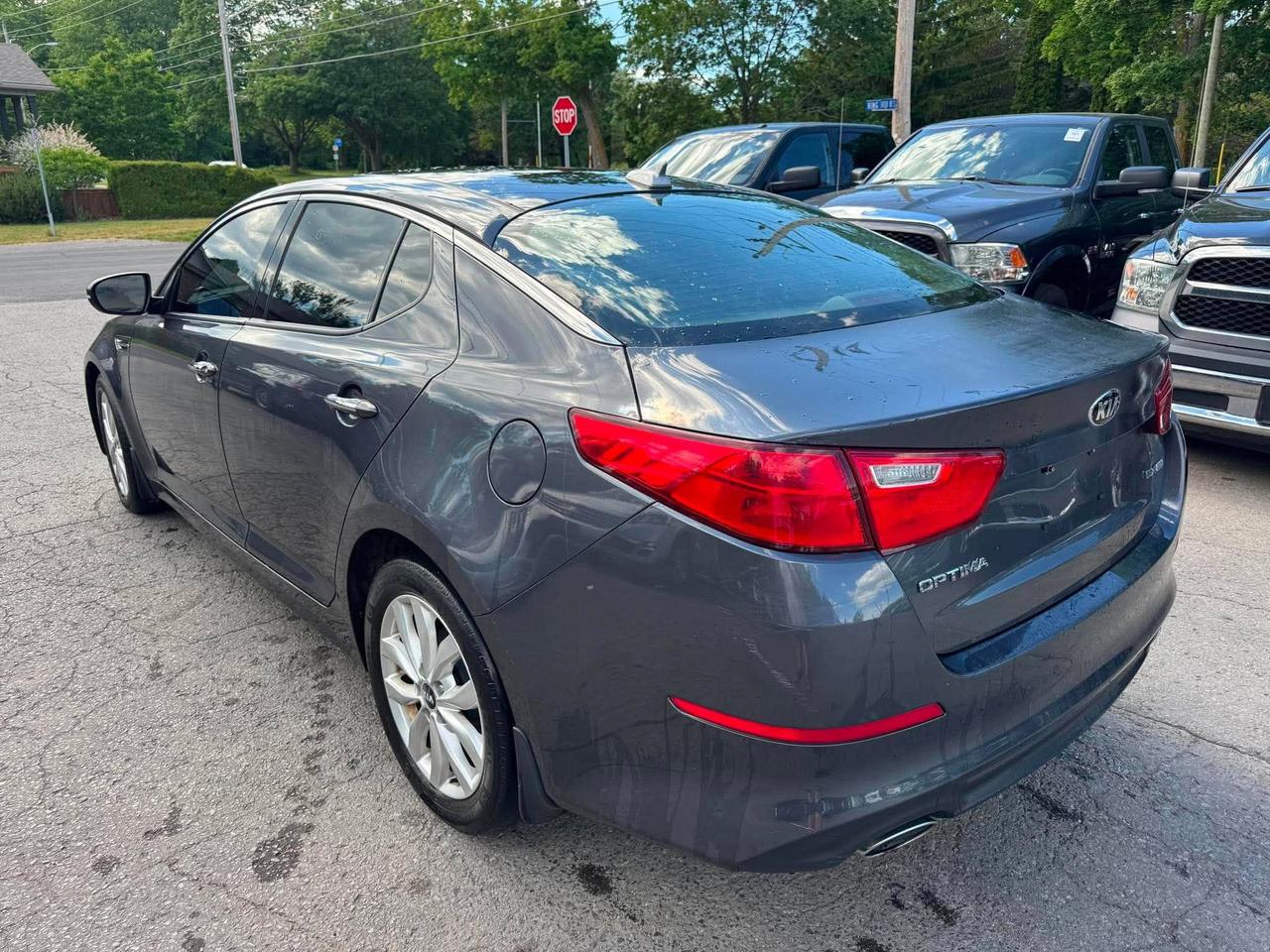 2015 Kia Optima 4dr Sdn Auto EX w/Sunroof Photo4