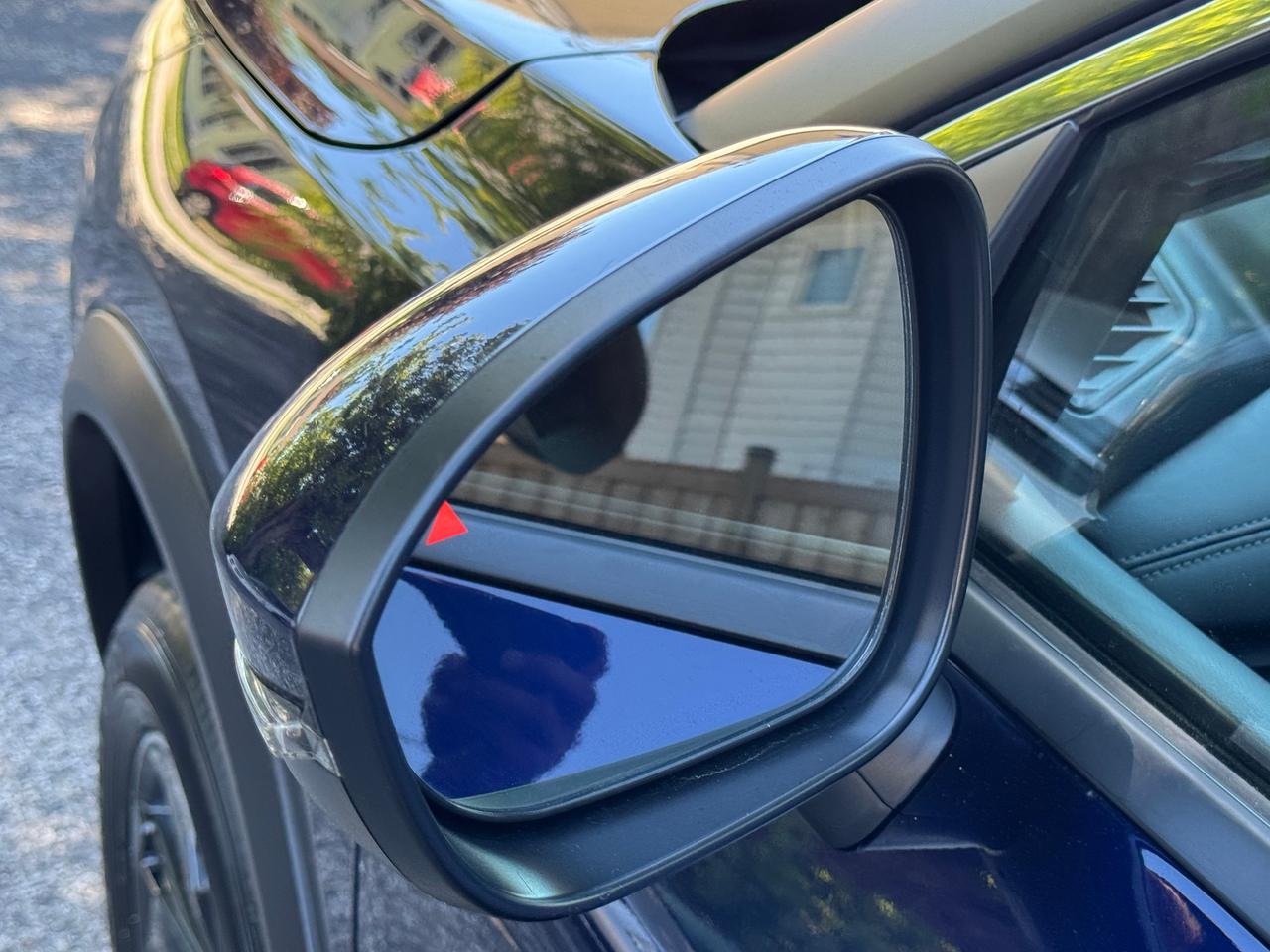 2024 Nissan Rogue SV Moonroof+ONE OWNER+CLEAN CARFAX Photo