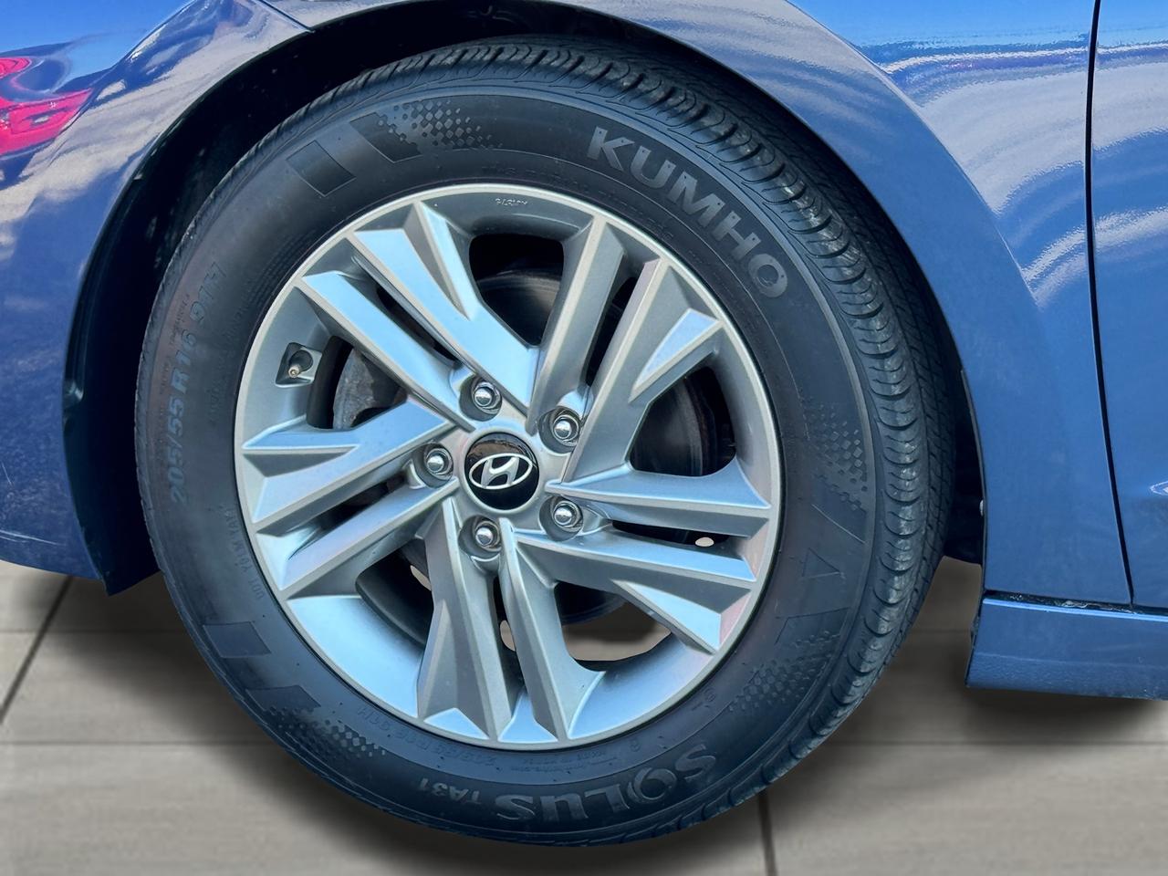 2019 Hyundai Elantra Preferred+One Owner+CLEAN CARFAX Photo