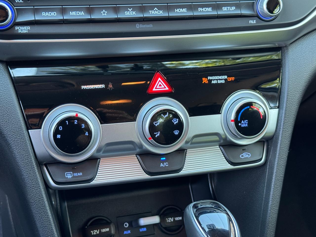2019 Hyundai Elantra Preferred+One Owner+CLEAN CARFAX Photo