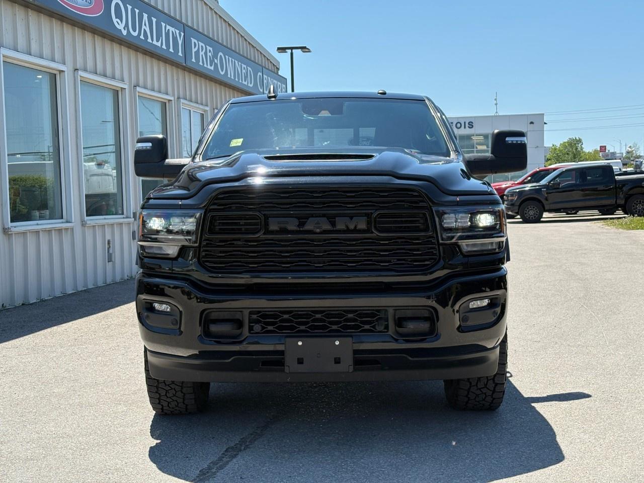 2023 RAM 2500 Limited 4x4 Crew Cab 6'4" Box Photo2