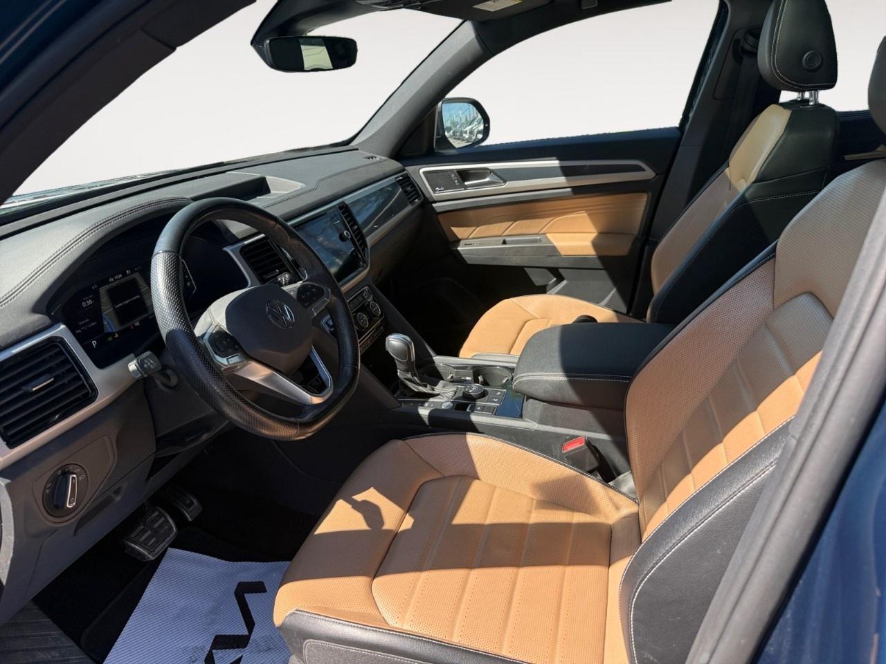 2023 Volkswagen Atlas Cross Sport Photo