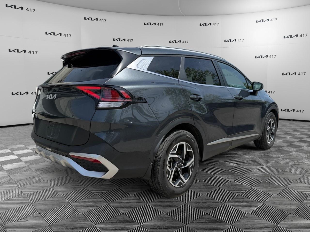 2023 Kia Sportage LX FWD Photo4