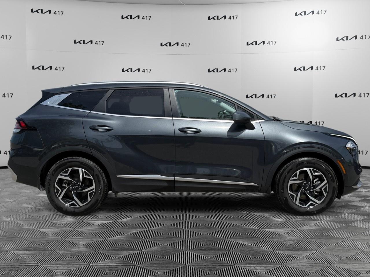 2023 Kia Sportage LX FWD Photo