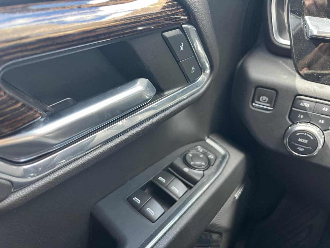 2024 GMC Sierra 1500 Crew Cab Short Box 4-Wheel Drive Elevation Photo