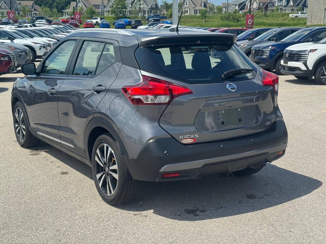 2020 Nissan Kicks SR FWD Photo