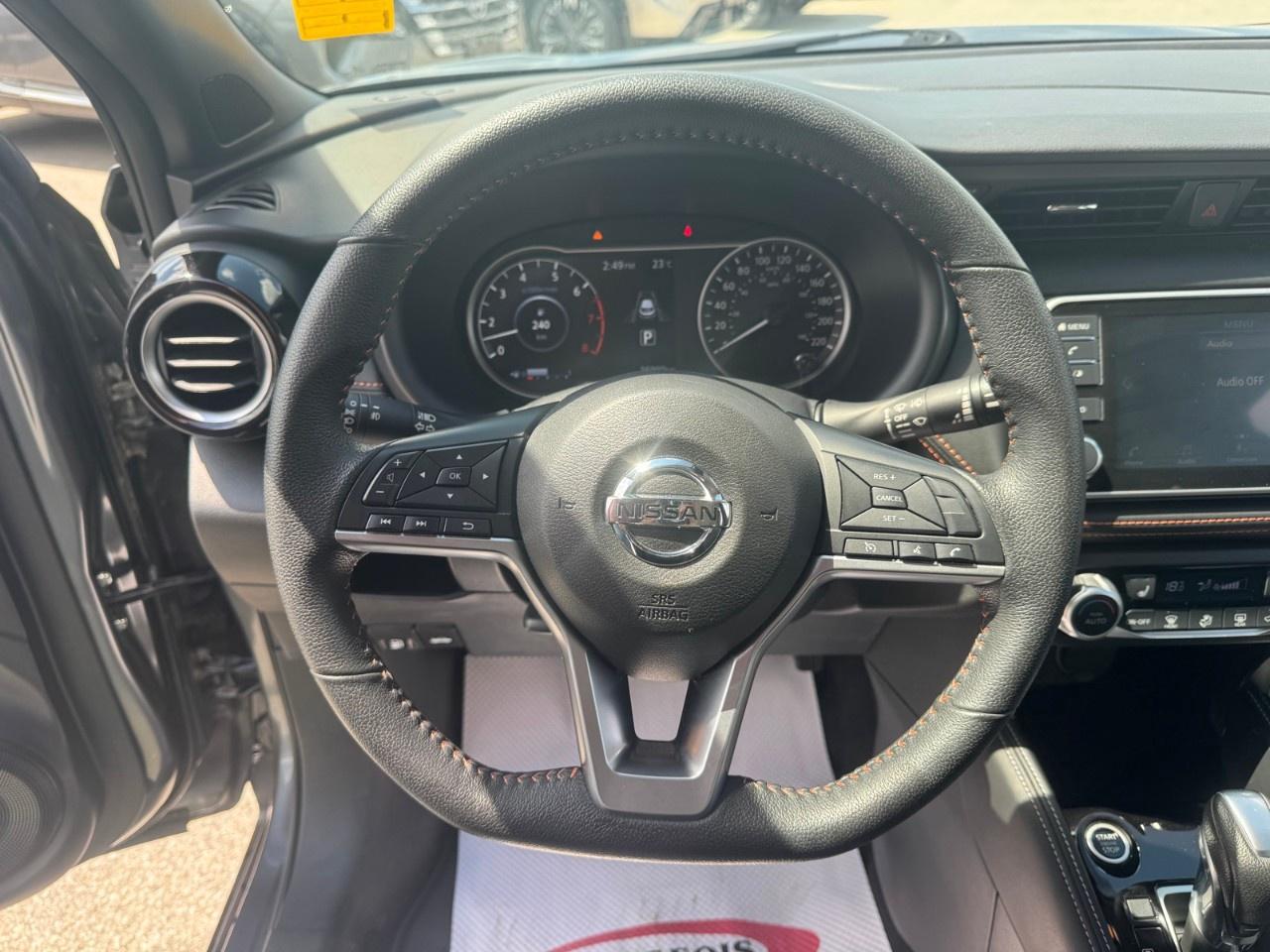 2020 Nissan Kicks SR FWD Photo