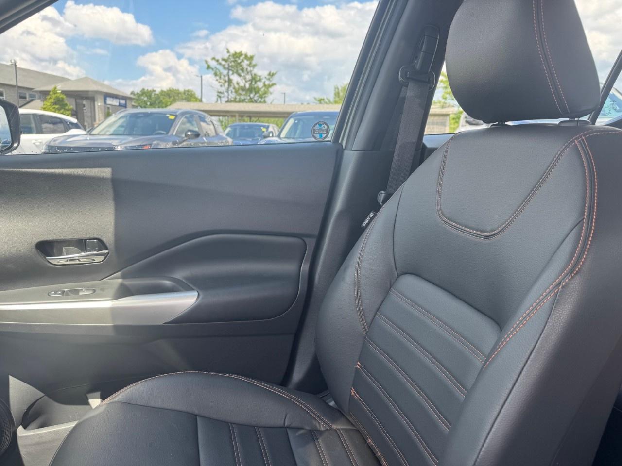 2020 Nissan Kicks SR FWD Photo