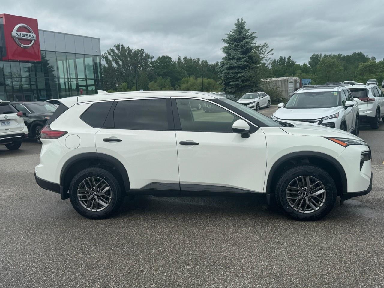 2024 Nissan Rogue AWD S Photo
