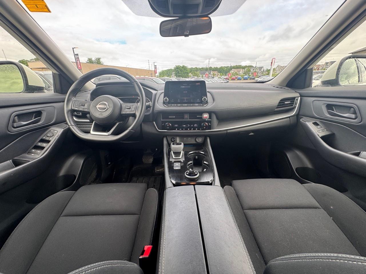 2024 Nissan Rogue AWD S Photo