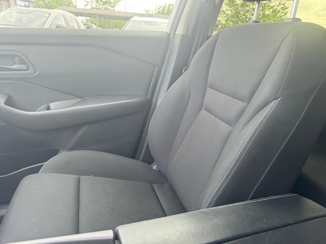 2024 Nissan Rogue AWD S Photo