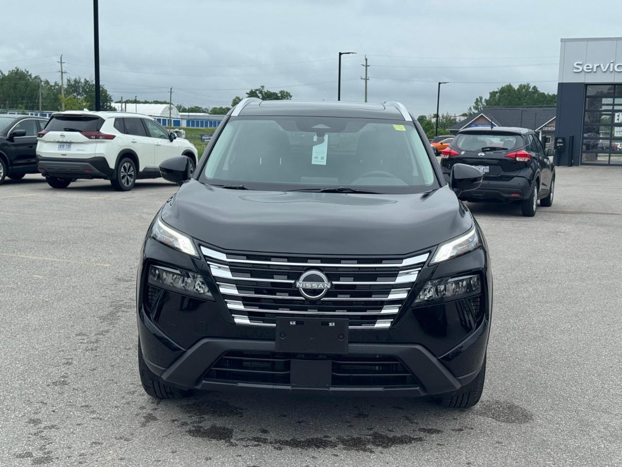 2026 Nissan Rogue AWD SV Moonroof Photo