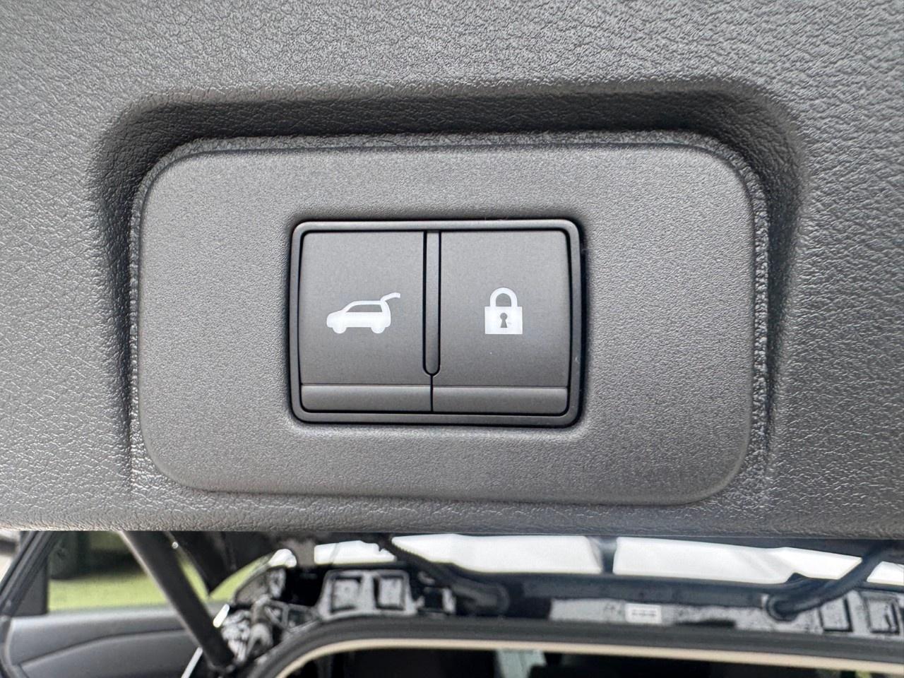 2026 Nissan Rogue AWD SV Moonroof Photo