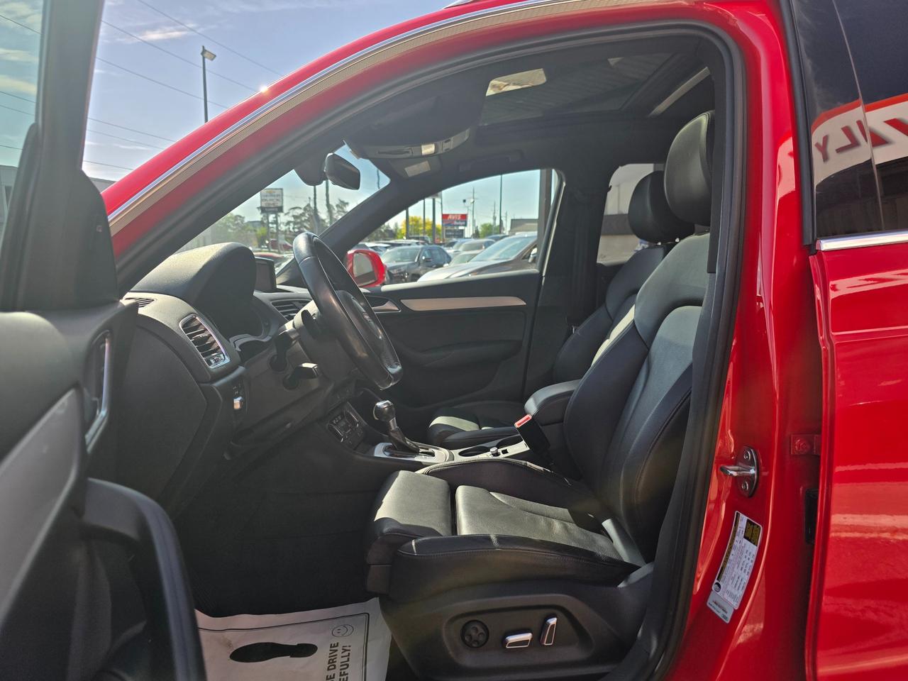 2018 Audi Q3 2.0T Technik LOADED | S-LINE | Accident Free | Photo