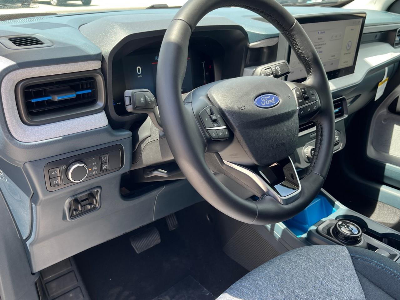 2026 Ford Maverick XLT Photo