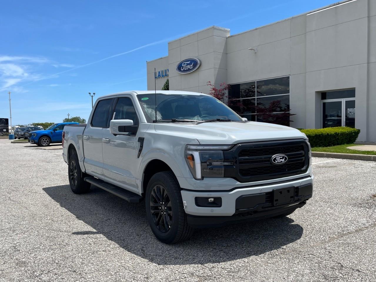 2026 Ford F-150 Lariat Photo