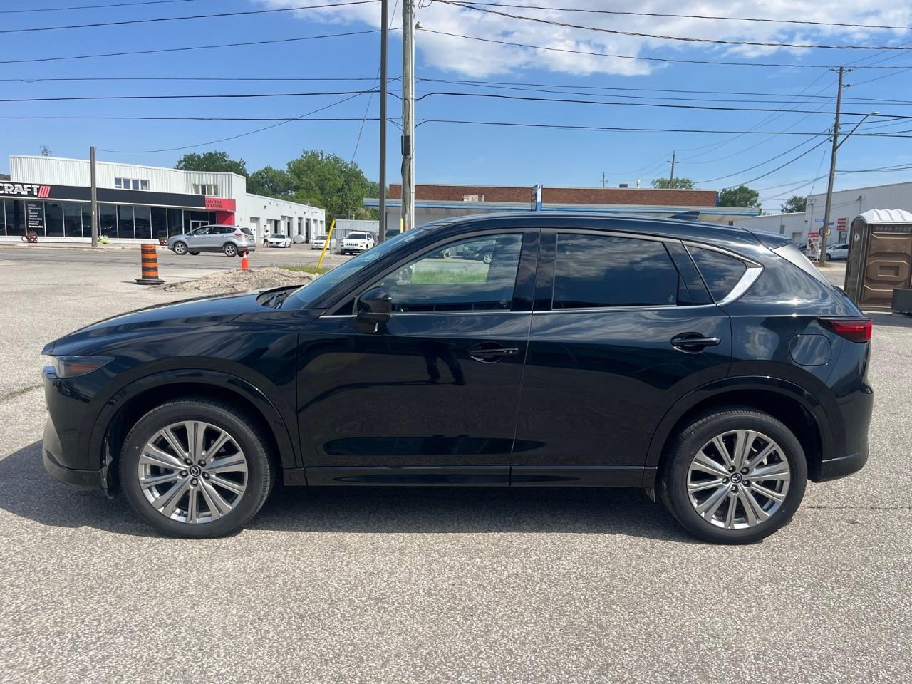 2023 Mazda CX-5 Signature Power Liftgate | Navigation System Photo