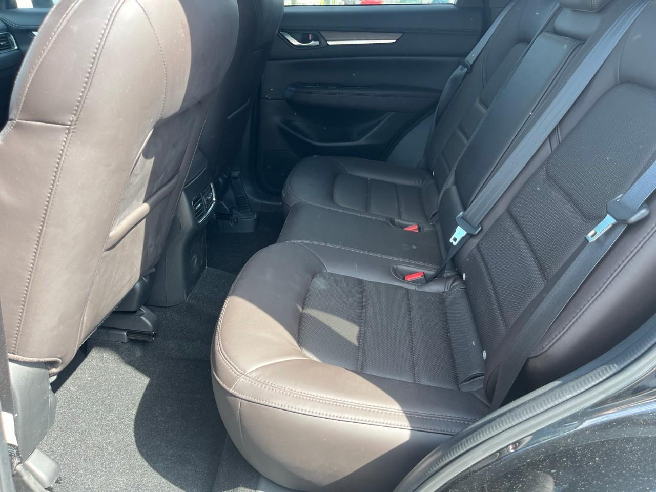 2023 Mazda CX-5 Signature Power Liftgate | Navigation System Photo