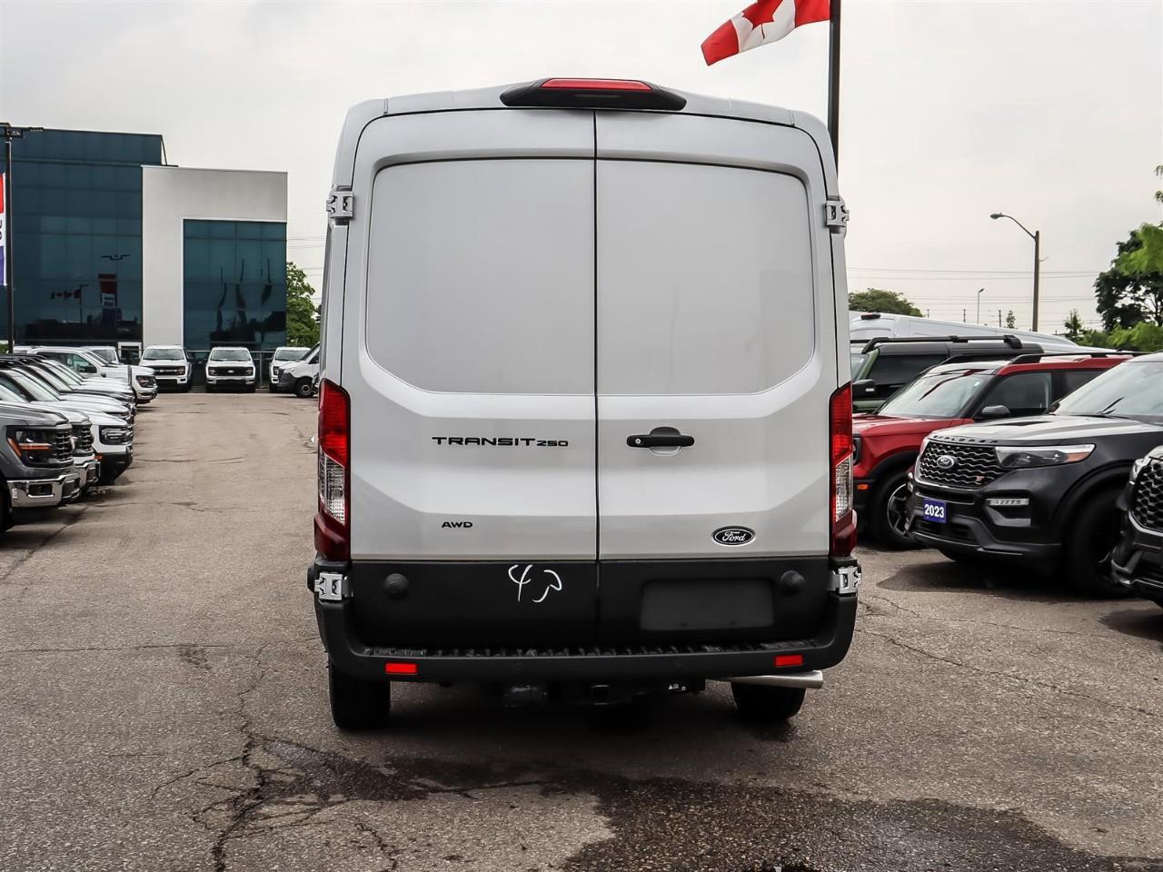 2026 Ford Transit 250  Photo3