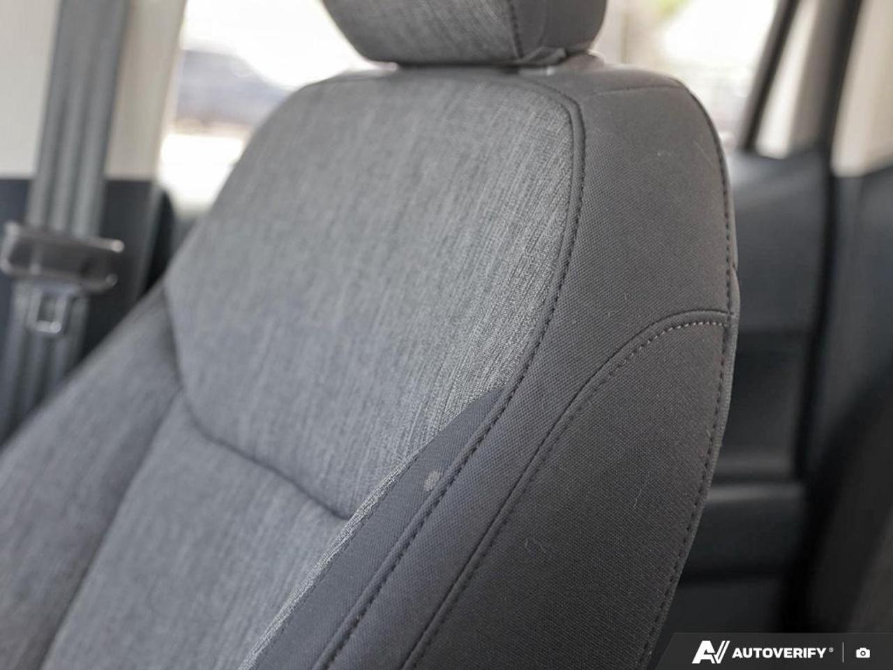 2023 Ford Maverick XLT HARD TRI-FOLD TONNEAU COVER | APPLE CARPLAY/ANDROI Photo
