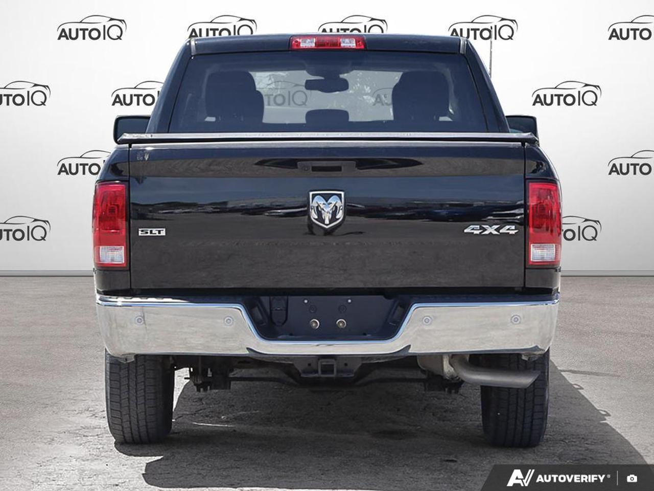 2022 RAM 1500 Classic SLT APPLE CARPLAY/ANDROID AUTO | REAR PARK SENSORS Photo4