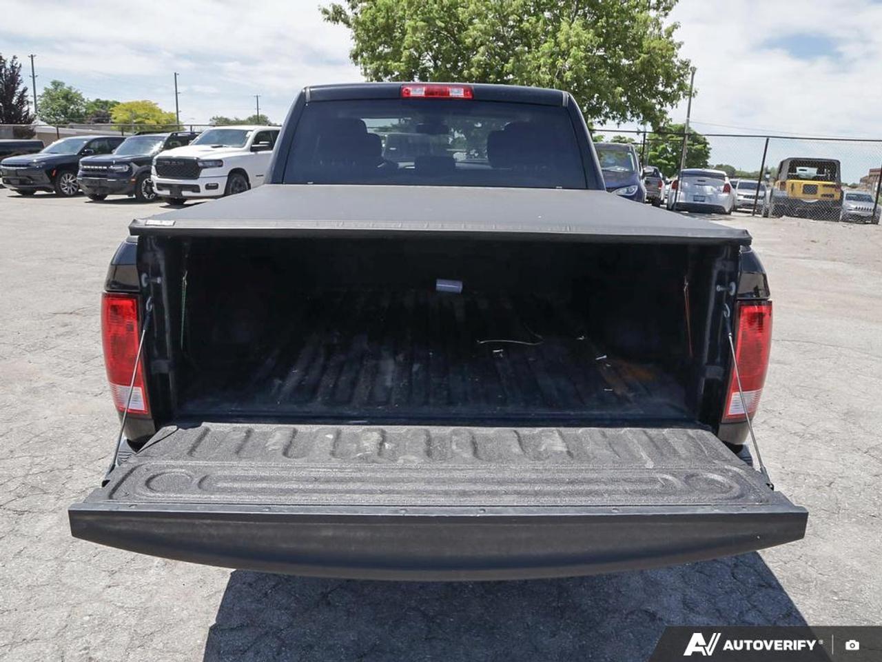 2022 RAM 1500 Classic SLT APPLE CARPLAY/ANDROID AUTO | REAR PARK SENSORS Photo