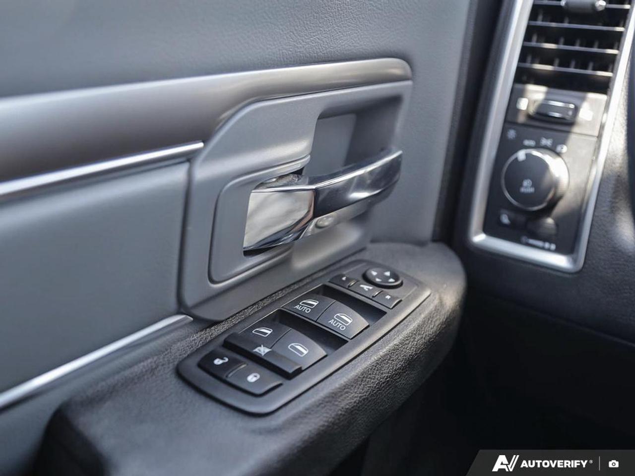 2022 RAM 1500 Classic SLT APPLE CARPLAY/ANDROID AUTO | REAR PARK SENSORS Photo