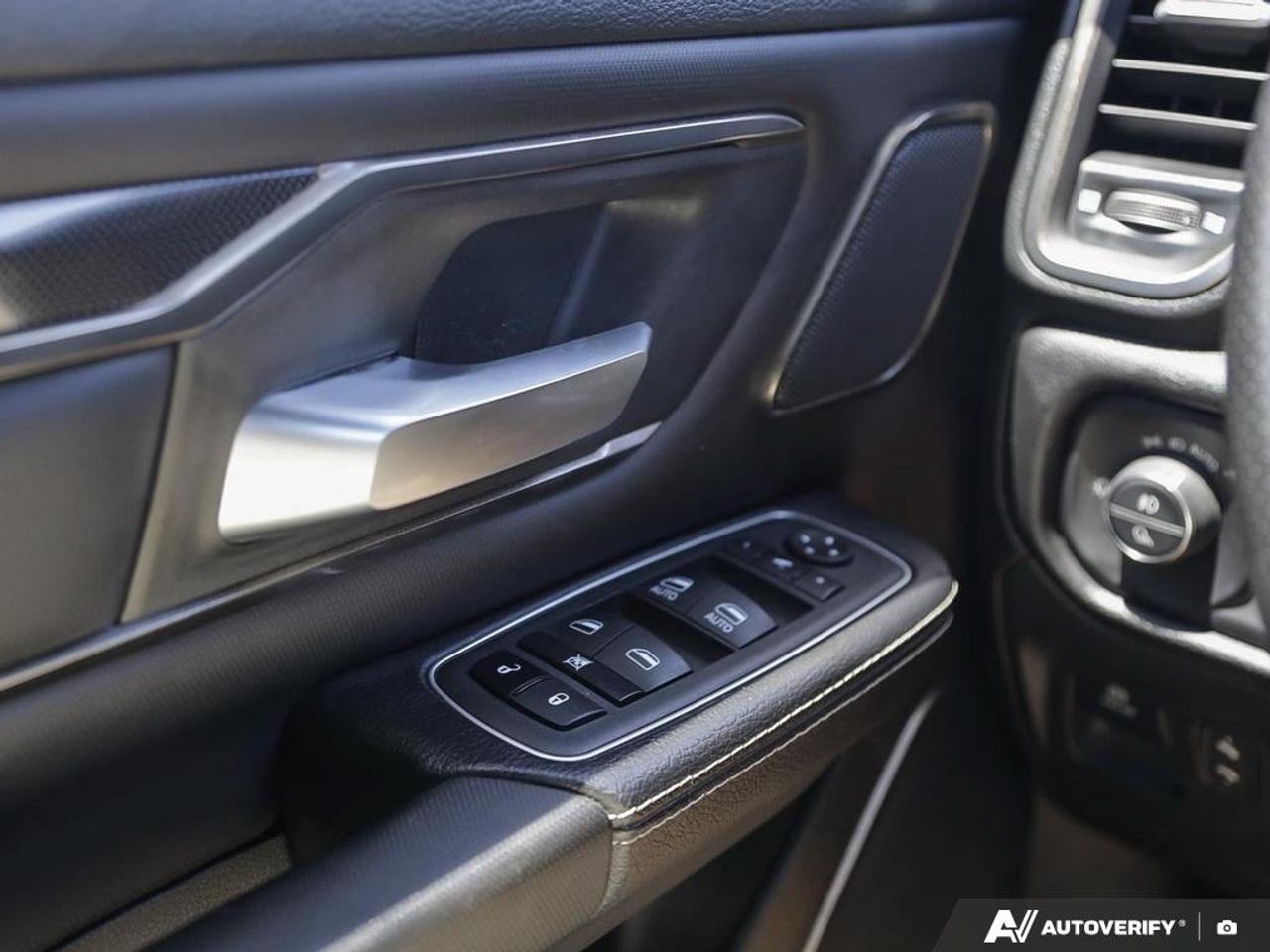 2022 RAM 1500 Sport NIGHT EDITION | DUAL–PANE PANORAMIC SUNROOF | Photo