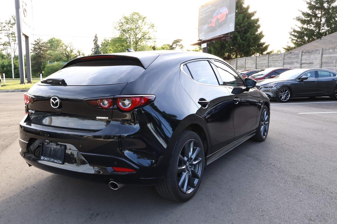 2024 Mazda MAZDA3 GT Photo
