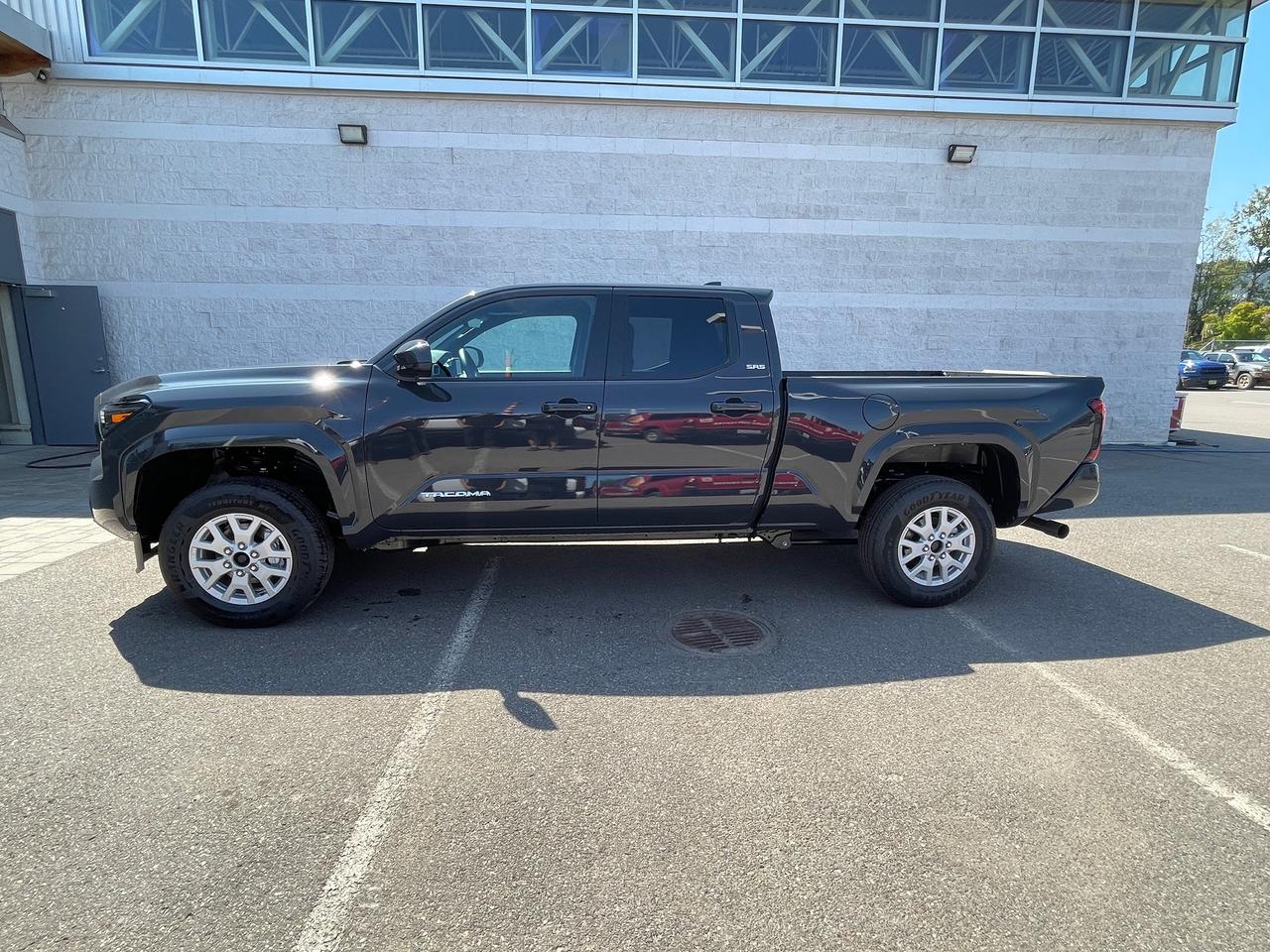2026 Toyota Tacoma  Photo2