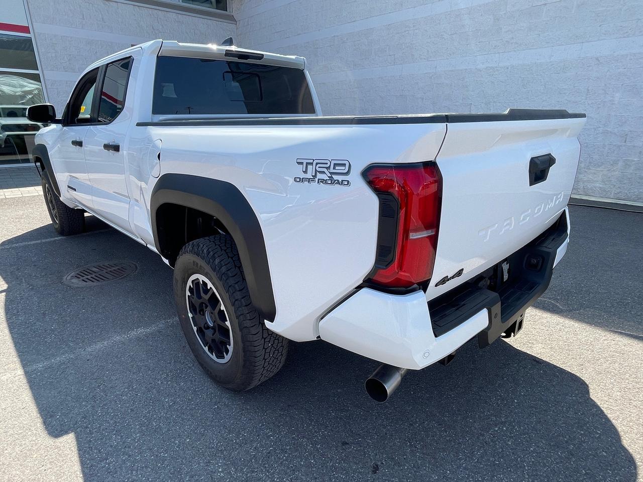 2026 Toyota Tacoma  Photo4